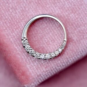 14K Real White Gold Elegant Diamond Round Womens Pendant